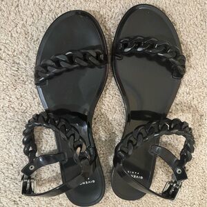 ***BRAND NEW*** Givenchy Chain Jelly Sandals - Black - 10